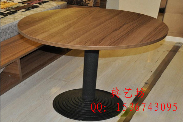 五年质保现代咖啡厅餐桌，防火板台面配铸铁脚桌子KFZ-06
